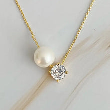 Load image into Gallery viewer, pearle neck charm
