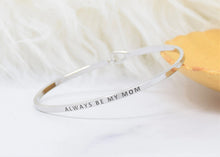 Load image into Gallery viewer, cari arm charms