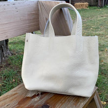 Load image into Gallery viewer, vicki bag- last call