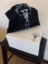 Load image into Gallery viewer, amelia coffin bag