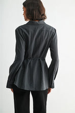 Load image into Gallery viewer, wrap shirt
