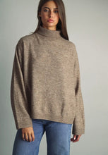 Load image into Gallery viewer, pinstripe mock neck
