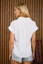 Load image into Gallery viewer, button stripe top
