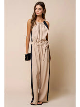 Load image into Gallery viewer, black trim jumper
