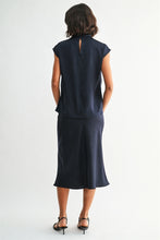 Load image into Gallery viewer, navy crinkle top
