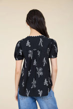 Load image into Gallery viewer, floral split neck
