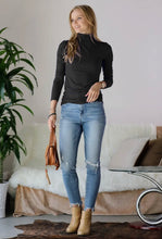 Load image into Gallery viewer, ruched t neck
