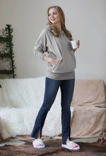Load image into Gallery viewer, pocket sweatshirt
