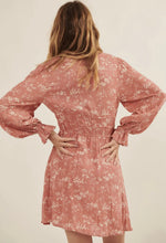 Load image into Gallery viewer, apricot dress
