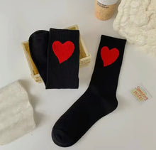 Load image into Gallery viewer, heart socks
