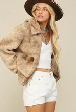 Load image into Gallery viewer, Tye dye teddy jacket
