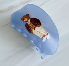 Load image into Gallery viewer, polo bear hair claw
