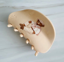 Load image into Gallery viewer, polo bear hair claw
