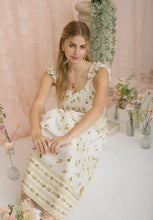 Load image into Gallery viewer, daisy dress
