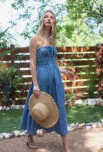 Load image into Gallery viewer, denim midi dress
