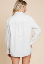 Load image into Gallery viewer, button down collar classic
