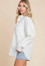 Load image into Gallery viewer, button down collar classic
