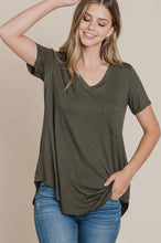 Load image into Gallery viewer, v neck pocket tee
