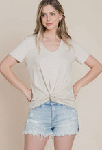 Load image into Gallery viewer, v neck pocket tee
