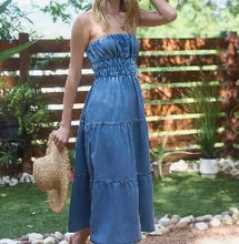 Load image into Gallery viewer, denim midi dress
