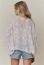 Load image into Gallery viewer, crochet cardi
