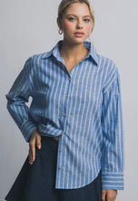 Load image into Gallery viewer, classic stripe button down

