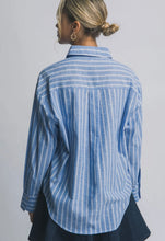 Load image into Gallery viewer, classic stripe button down
