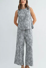 Load image into Gallery viewer, stripe floral pant
