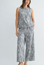 Load image into Gallery viewer, stripe floral pant
