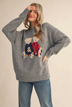 Load image into Gallery viewer, teddy bear pullover
