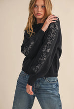 Load image into Gallery viewer, black flower sweater
