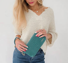 Load image into Gallery viewer, woven suede clutch
