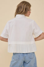 Load image into Gallery viewer, pleated hem short sleeve blouse
