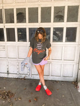 Load image into Gallery viewer, magic tee
