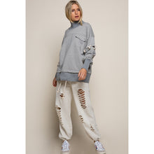 Load image into Gallery viewer, grae sweatshirt
