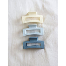 Load image into Gallery viewer, juni blue hair claw set

